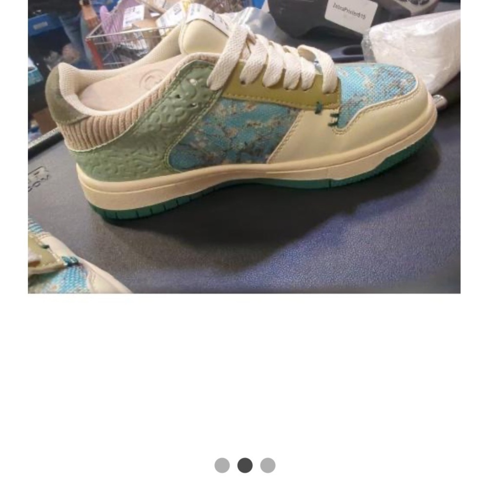 Designer Sneakers -Fleurs d’Abricot Limited Edition - Picture 2 of 2